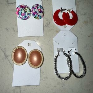 Set of 4 earrings